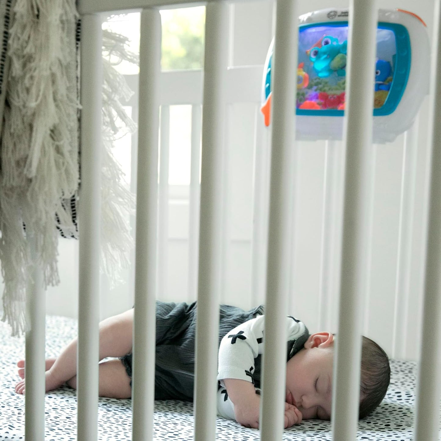 Baby Einstein Sea Dreams Soother Musical Crib Toy and Sound Machine, Newborn and Up