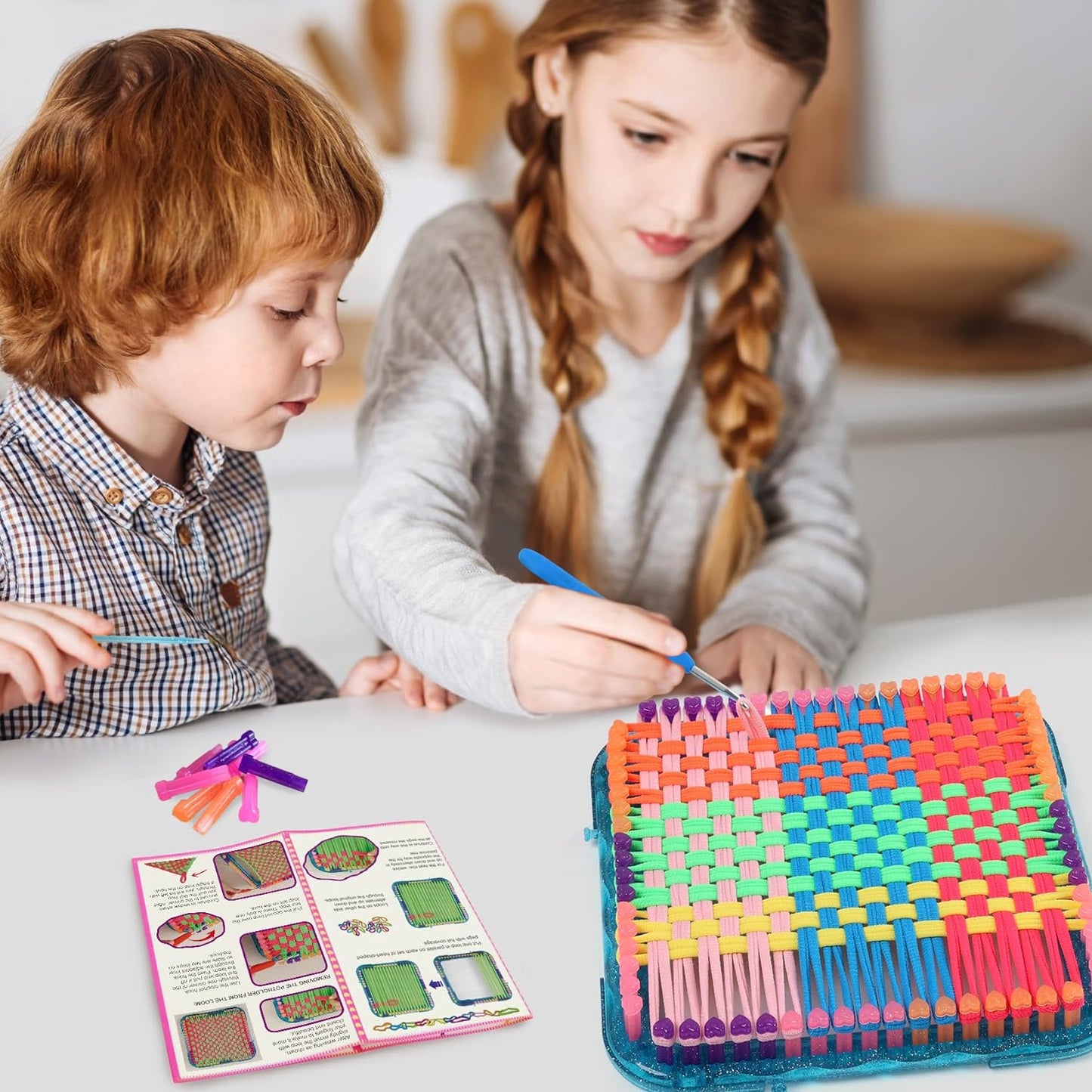 Iqkidz Weaving Loom Kit Toys, DIY Arts and Crafts for Kids and Adults, Ideal Gifts for Girls Ages 5 6 7 8-12 13, Easy Potholder Loom Knitting Activity for Beginners, 224 Craft Loops