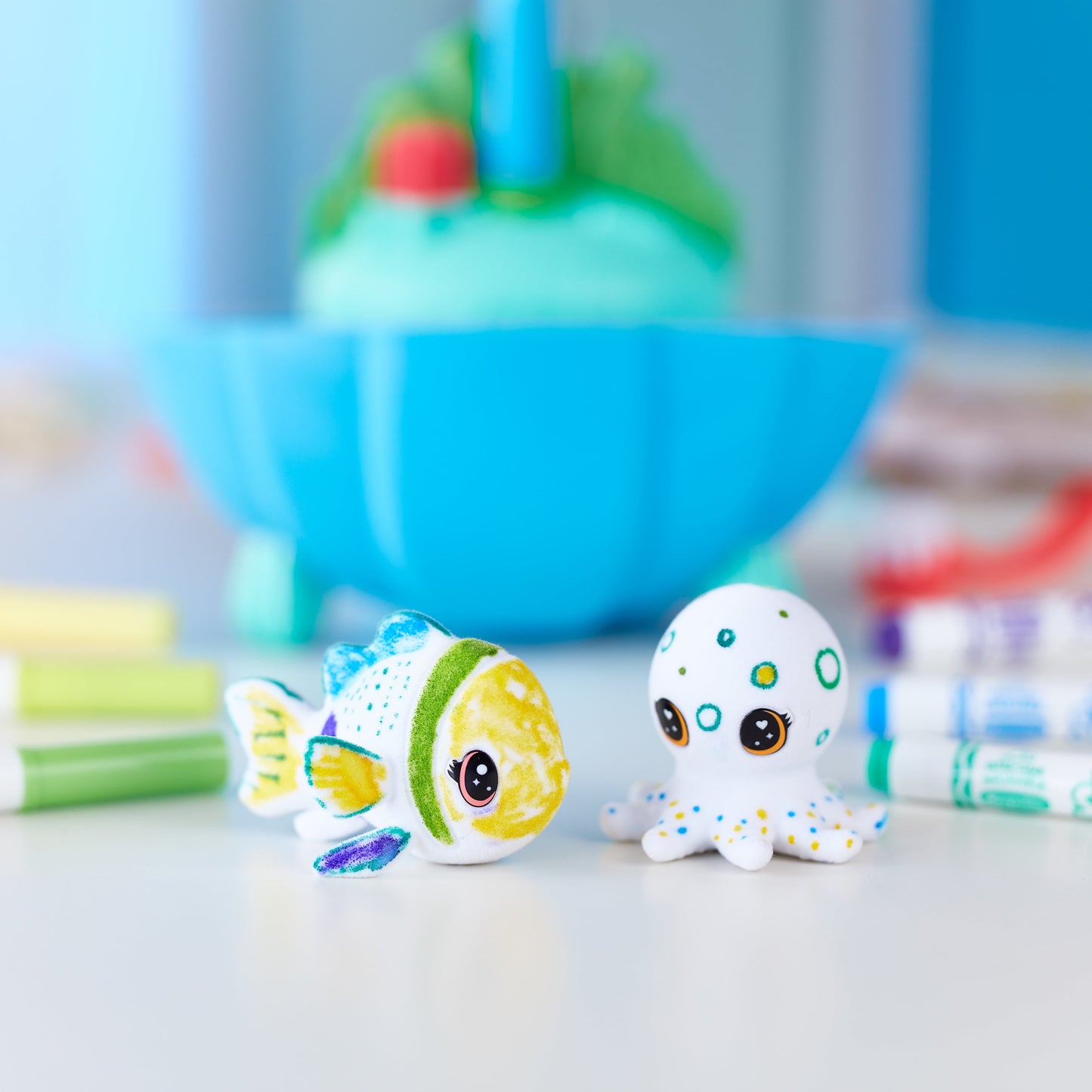 Scribble Scrubbie Ocean Lagoon Toy Set, Coloring Gift for Girls and Boys, Shark Toy for Kids, Arts & Crafts